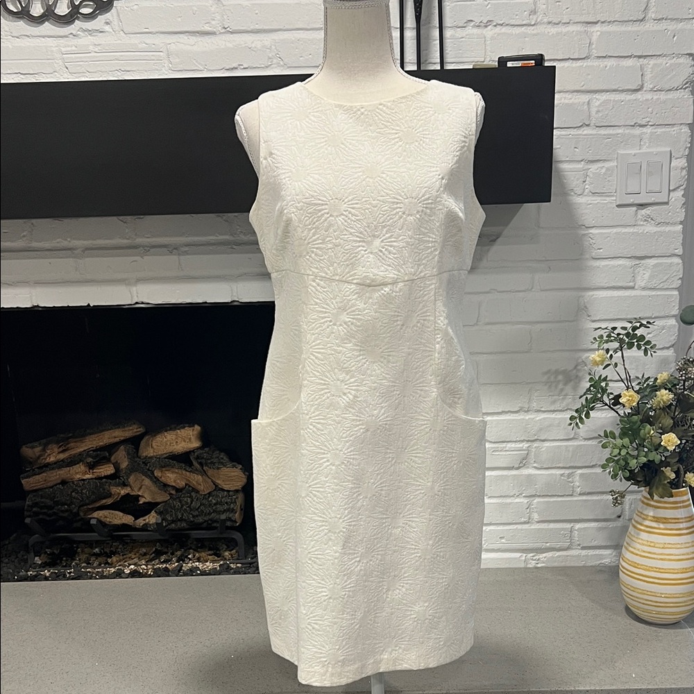 I.N. Studio Textured White Sleeveless Dress w/Pockets